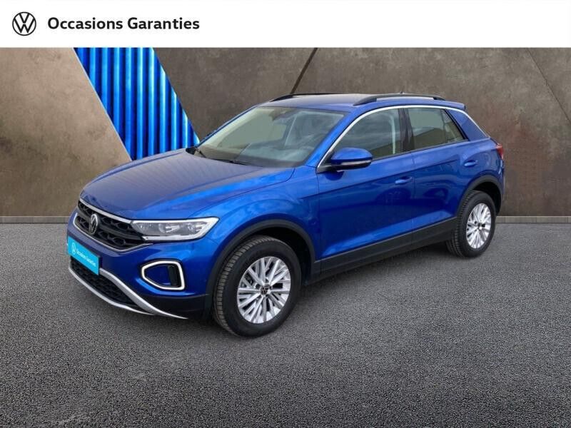 Bleu Utilisé 2024 VW T-Roc Life SUV | 27 995 € (Prix juste) - Image 1/4
