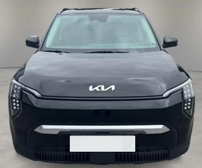 Noir Utilisé 2025 Kia EV3 SUV | 34 687 € (Bon prix) - Image 1/4