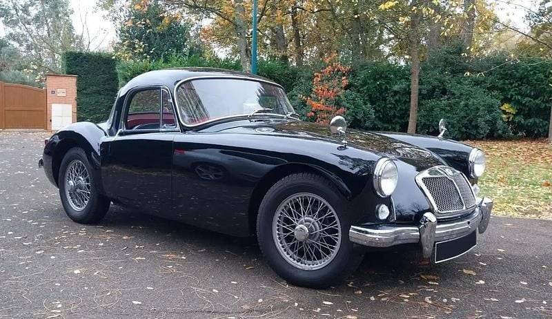 Noir Occasion 1959 MG MGA Coupé | 27 000 € - Image 1/4