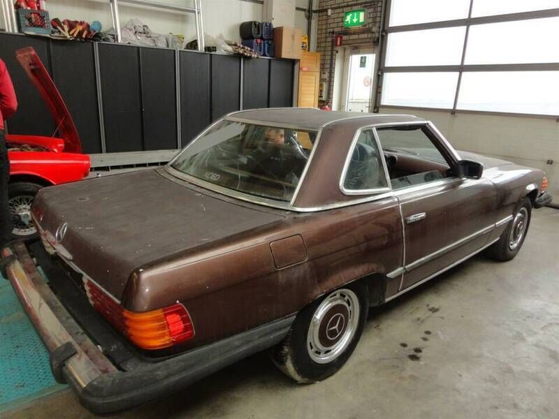 Rouge Utilisé 1976 Mercedes SL450 Cabriolet | 9 250 € - Image 1/4