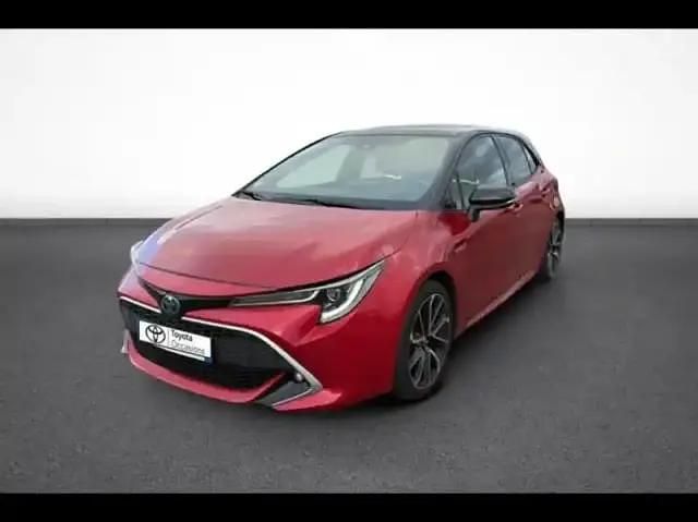 Rouge intense métallisé biton Occasion 2019 Toyota Corolla Berline | 23 490 € (Prix juste) - Image 1/4