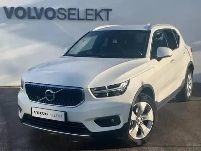 Blanc glace Utilisé 2020 Volvo XC40 Business Edition SUV | 29 990 € - Image 1/4