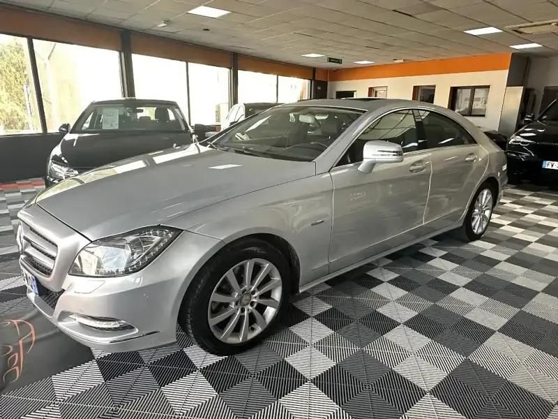 Gris Utilisé 2011 Mercedes CLS350 Edition 1 Berline | 14 990 € - Image 1/4