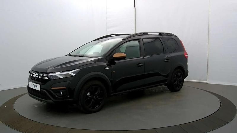 Noir Utilisé 2025 Dacia Jogger Extreme Monospace | 26 690 € (Prix juste) - Image 1/4