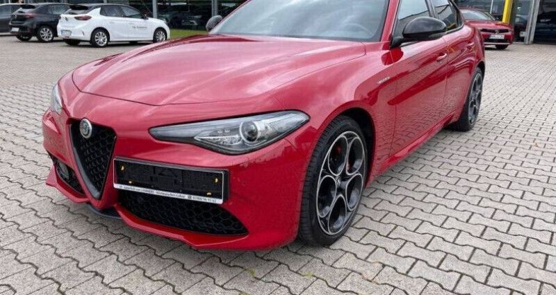 Utilisé 2022 Alfa Romeo Giulia Veloce Berline | 44 995 € (Prix cher) - Image 1/4