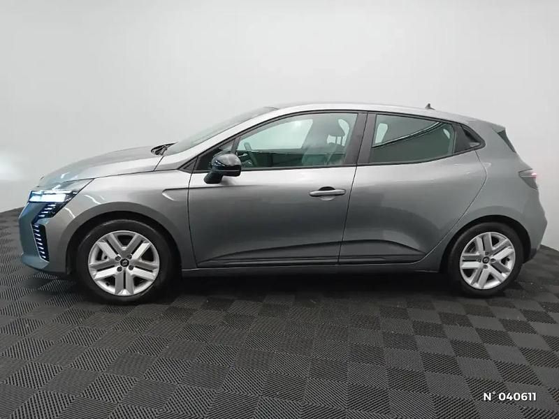 Occasion Renault Clio V Evolution 145 ch (106 kW) 2025 Gris Citadine