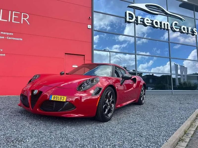 Bleu Utilisé 2015 Alfa Romeo 4C Coupé | 81 948 € - Image 1/4