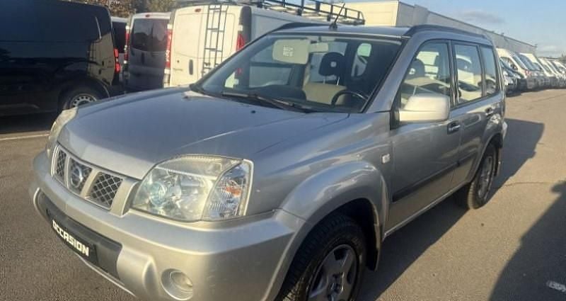Gris Utilisé 2006 Nissan X-Trail SUV | 6 990 € - Image 1/4