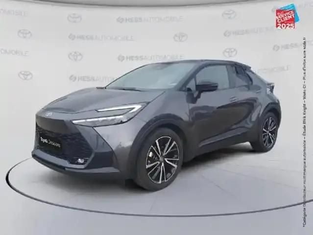 Gris Utilisé 2024 Toyota C-HR SUV | 33 999 € - Image 1/4