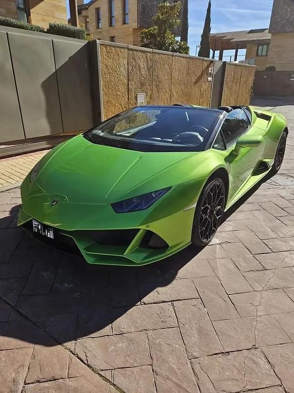 Vert Utilisé 2021 Lamborghini Huracán Cabriolet | 280 000 € - Image 1/4