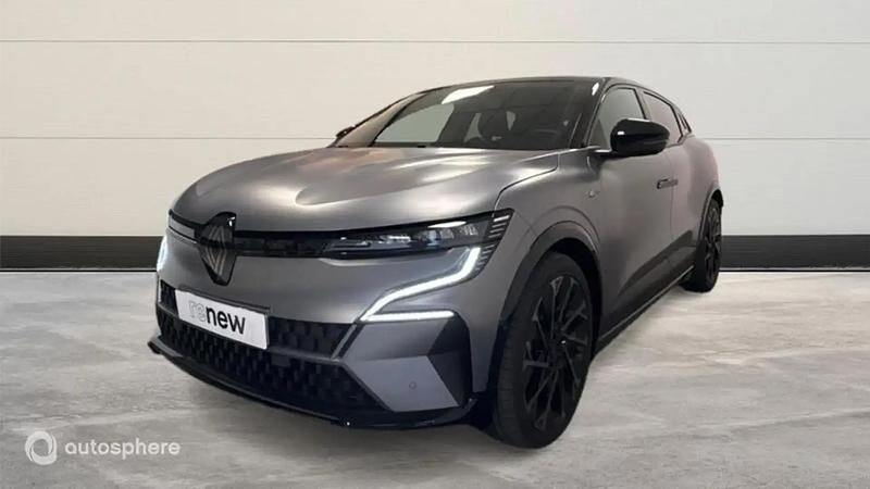 Utilisé 2025 Renault Mégane Esprit Alpine SUV | 40 799 € - Image 1/4