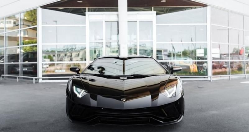 Utilisé 2019 Lamborghini Aventador Coupé | 338 000 € (Prix juste) - Image 1/4