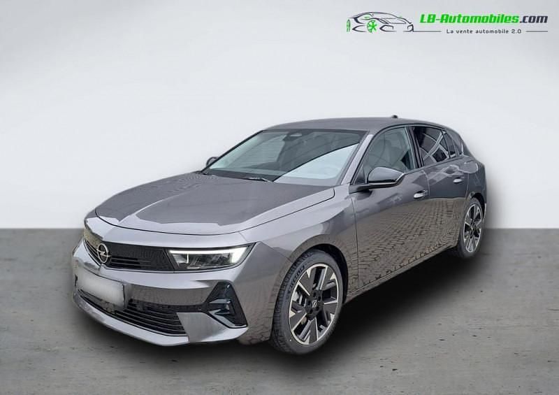Utilisé 2024 Opel Astra Berline | 33 000 € (Prix juste) - Image 1/4