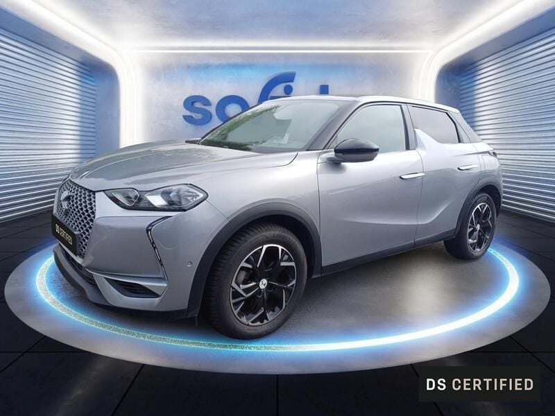 Gris Utilisé 2021 DS Automobiles DS3 Crossback E-Tense So Chic SUV | 16 490 € (Prix juste) - Image 1/4