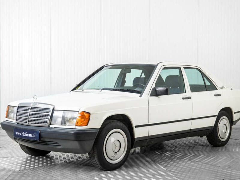 Blanc Utilisé 1985 Mercedes 190 Berline | 7 990 € - Image 1/4