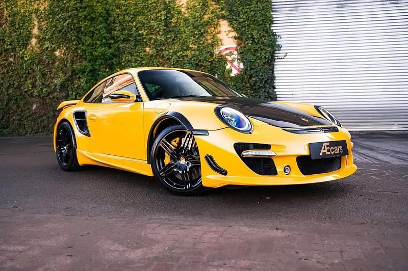 Jaune Utilisé 2008 Porsche 911 Turbo Coupé | 89 950 € - Image 1/4