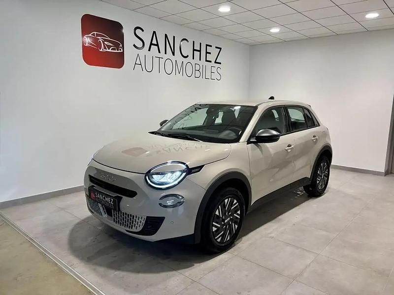 Nouvelle 2025 Fiat 600 SUV | 25 990 € (Prix juste) - Image 1/4