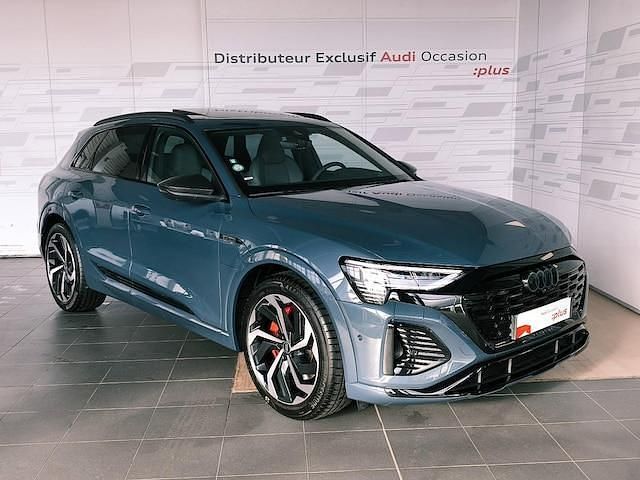 Occasion Audi Q8 e-tron S-Line 300 kW (408 ch) 2024 Bleu plasma métallisé SUV