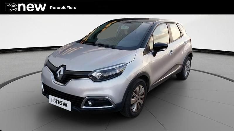 Gris Utilisé 2016 Renault Captur Zen SUV | 10 380 € (Prix juste) - Image 1/4