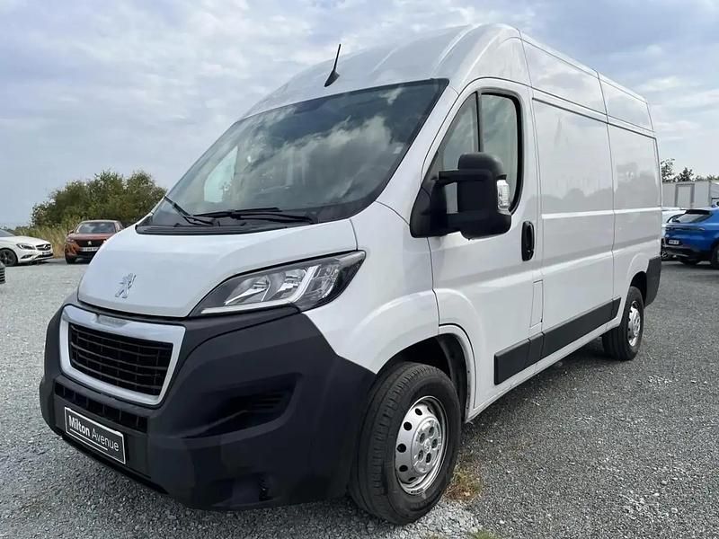 Occasion Peugeot Boxer 120 ch (88 kW) 2023 Blanc Van