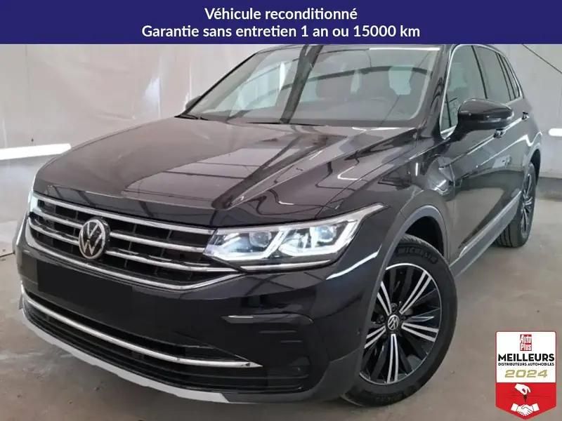 Noir Utilisé 2021 VW Tiguan Elegance SUV | 26 900 € (Prix juste) - Image 1/4