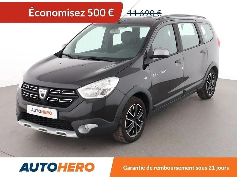 Noir Occasion 2017 Dacia Lodgy Monospace | 11 190 € (Prix juste) - Image 1/2