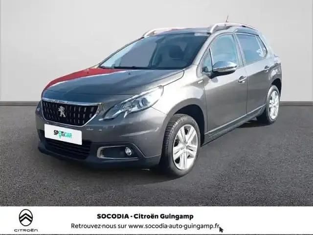 Gris platinium Utilisé 2019 Peugeot 2008 Style SUV | 9 790 € (Bon prix) - Image 1/4