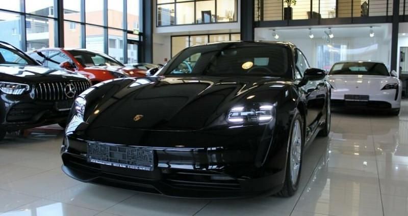 Noir Occasion 2021 Porsche Taycan Performance Package Berline | 101 500 € - Image 1/4