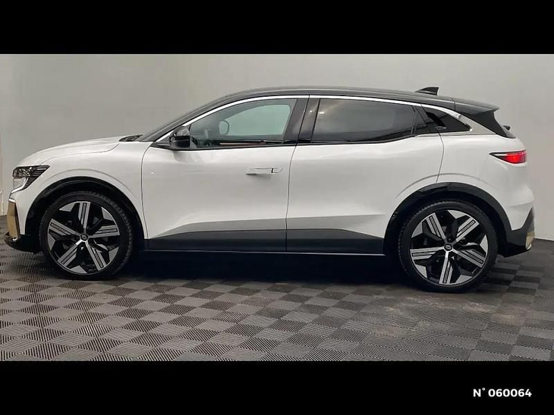 Occasion Renault Megane E-Tech Iconic 161 kW (220 ch) 2024 Blanc Berline