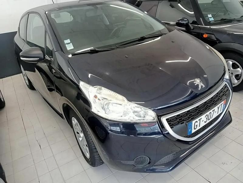 Utilisé 2013 Peugeot 308 Access Berline | 4 500 € (Bon prix) - Image 1/4