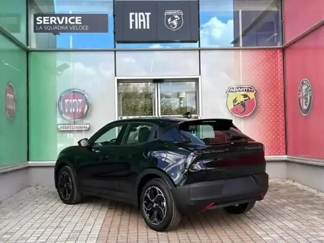 Occasion Alfa Romeo Junior 11 kW (15 ch) 2025 Noir tortona pastel SUV