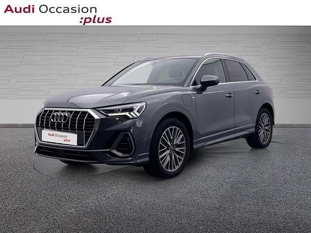 Gris daytona nacré Utilisé 2024 Audi Q3 S-Line SUV | 43 847 € (Prix juste) - Image 1/4