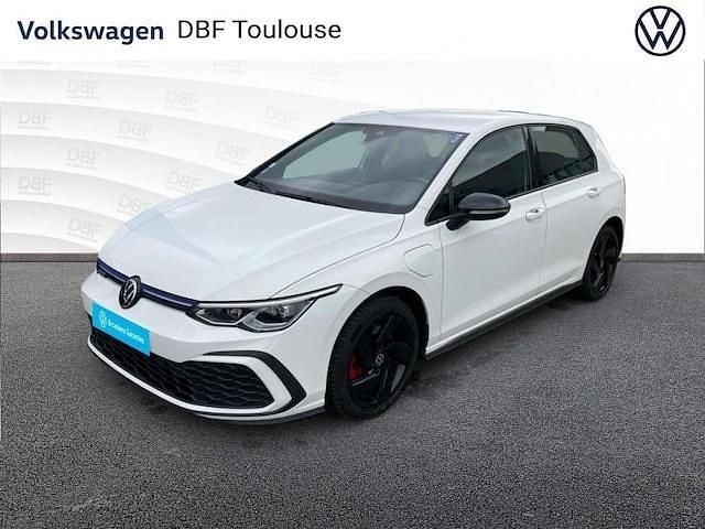 Utilisé 2021 VW Golf VIII GTE | 25 489 € (Prix juste) - Image 1/4