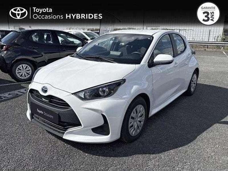 Utilisé 2023 Toyota Yaris Hybrid Berline | 18 990 € (Prix juste) - Image 1/1