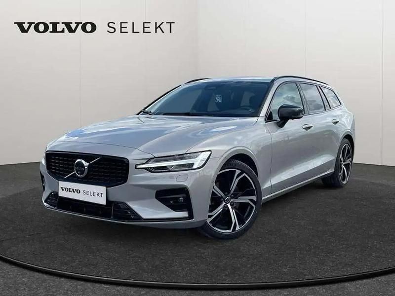 Gris Utilisé 2024 Volvo V60 Ultra Break | 45 117 € - Image 1/4