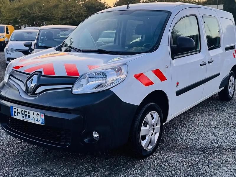 Utilisé 2018 Renault Kangoo Monospace | 10 400 € (Prix juste) - Image 1/4
