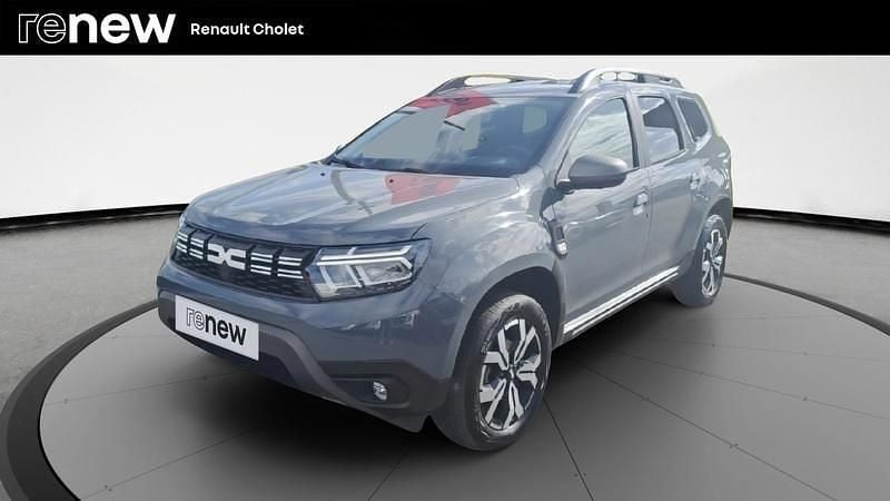 Gris Utilisé 2023 Dacia Duster Journey SUV | 23 490 € (Prix assez cher) - Image 1/4