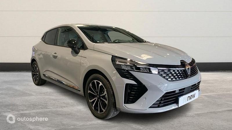 Gris Utilisé 2025 Renault Clio V Techno Berline | 23 890 € (Prix cher) - Image 1/4