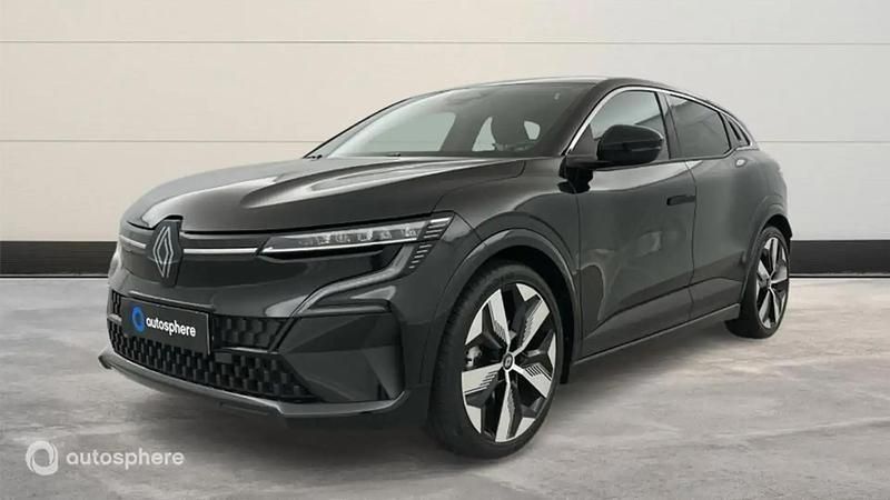 Noir Utilisé 2024 Renault Mégane Techno SUV | 27 999 € (Prix juste) - Image 1/4