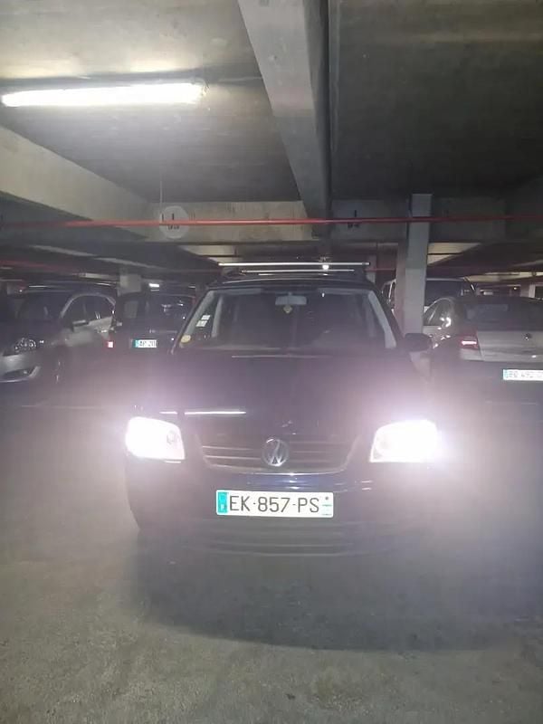 Utilisé 2006 VW Touran Sportline Monospace | 3 700 € - Image 1/4