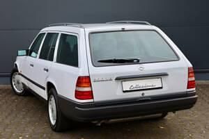 Occasion Mercedes 200 118 ch (86 kW) 1989 Blanc