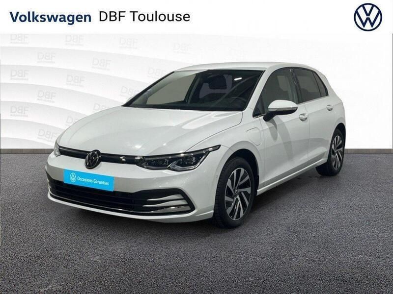 Blanc Utilisé 2020 VW Golf VIII Style Berline | 23 990 € (Prix juste) - Image 1/3