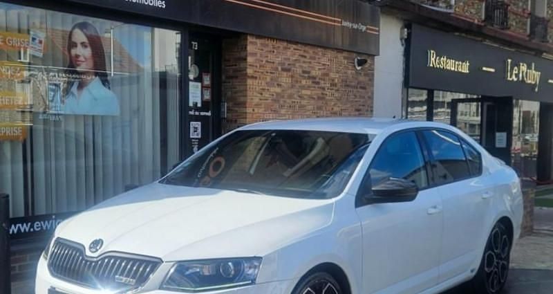 Utilisé 2017 Skoda Octavia RS Berline | 16 990 € (Super prix) - Image 1/4