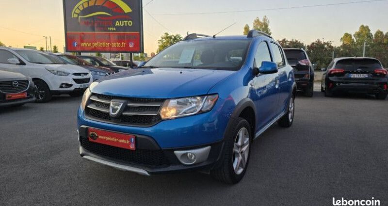 Bleu Utilisé 2016 Dacia Sandero Stepway Citadine | 9 890 € (Prix juste) - Image 1/4