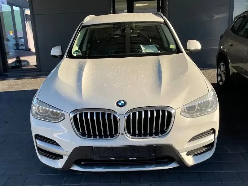 Blanc Utilisé 2021 BMW X3 SUV | 27 490 € - Image 1/4