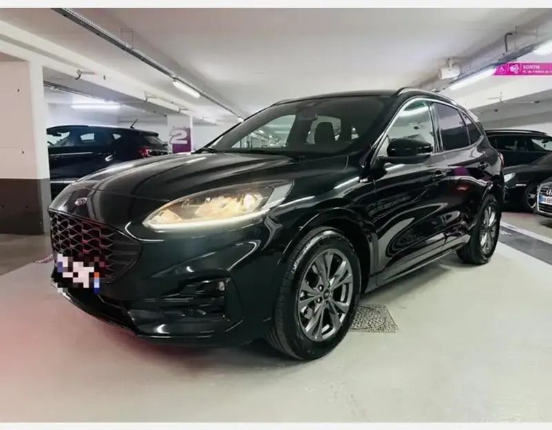 Utilisé 2022 Ford Kuga ST-Line SUV | 18 990 € (Prix juste) - Image 1/4