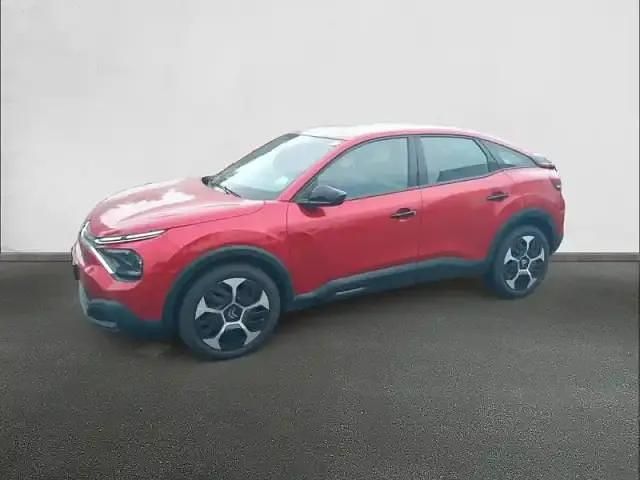 Rouge Occasion 2024 Citroën C4 PureTech Berline | 15 790 € (Bon prix) - Image 1/4