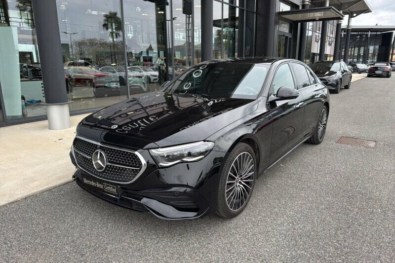 Utilisé 2024 Mercedes E300 Berline | 62 900 € - Image 1/4