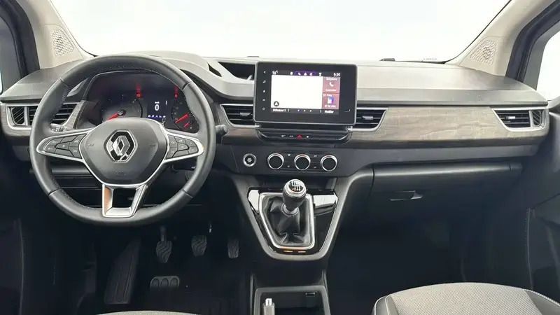 Image 3/4