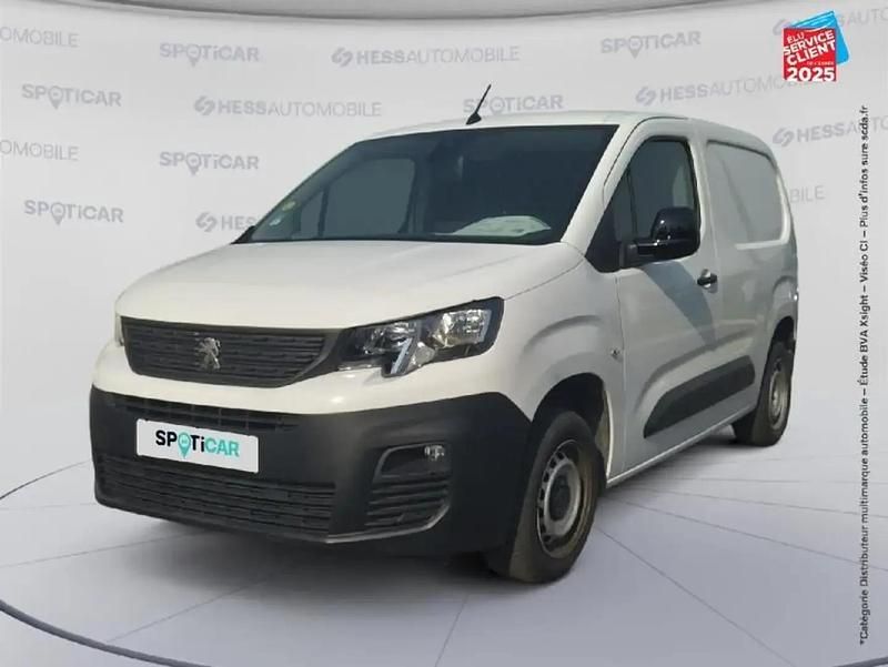 Blanc Utilisé 2022 Peugeot Partner S Monospace | 16 499 € - Image 1/4